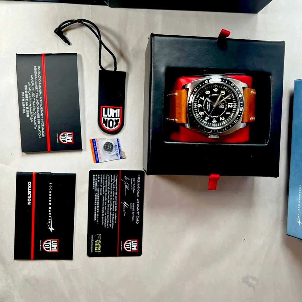Luminox P-38 Lightning 9420